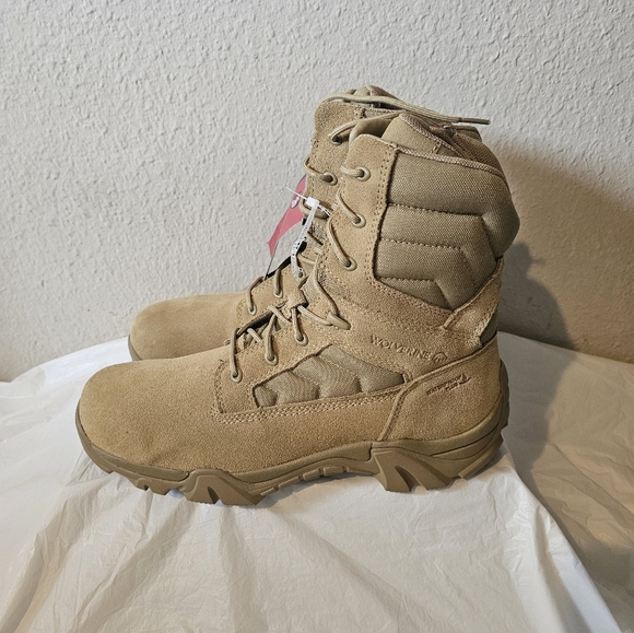 Boots - Picture 3 of 6